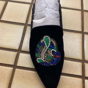 Camilla dress shoes/flats size 8